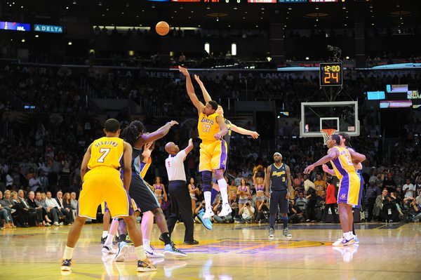 智能眼镜海报设计_监控行业海报设计案例